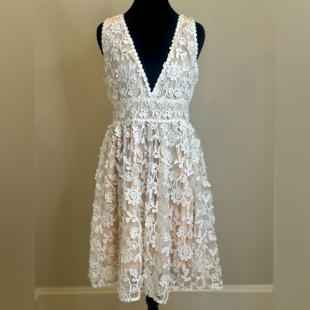 🍒Cream Lace Dress